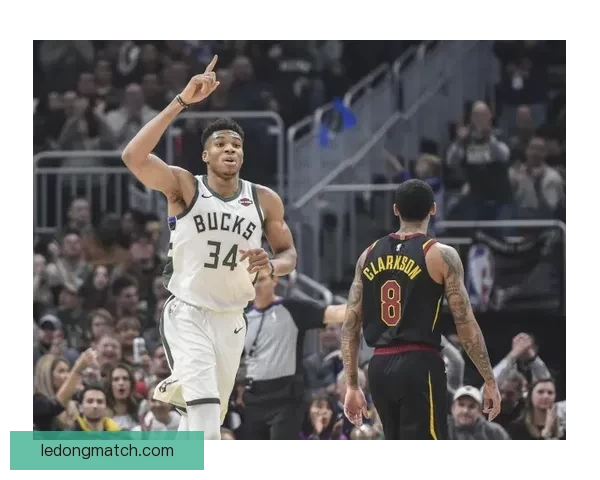 雷霆豪取联盟最长连胜 杰威复出亚历山大领衔大胜76人